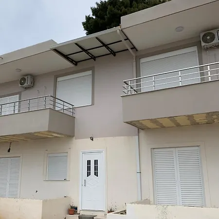 Apartment Melina House Sarande