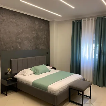 Melina House