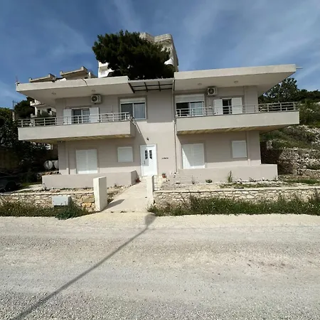 Melina House Apartment