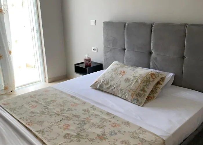 Melina House Apartman *